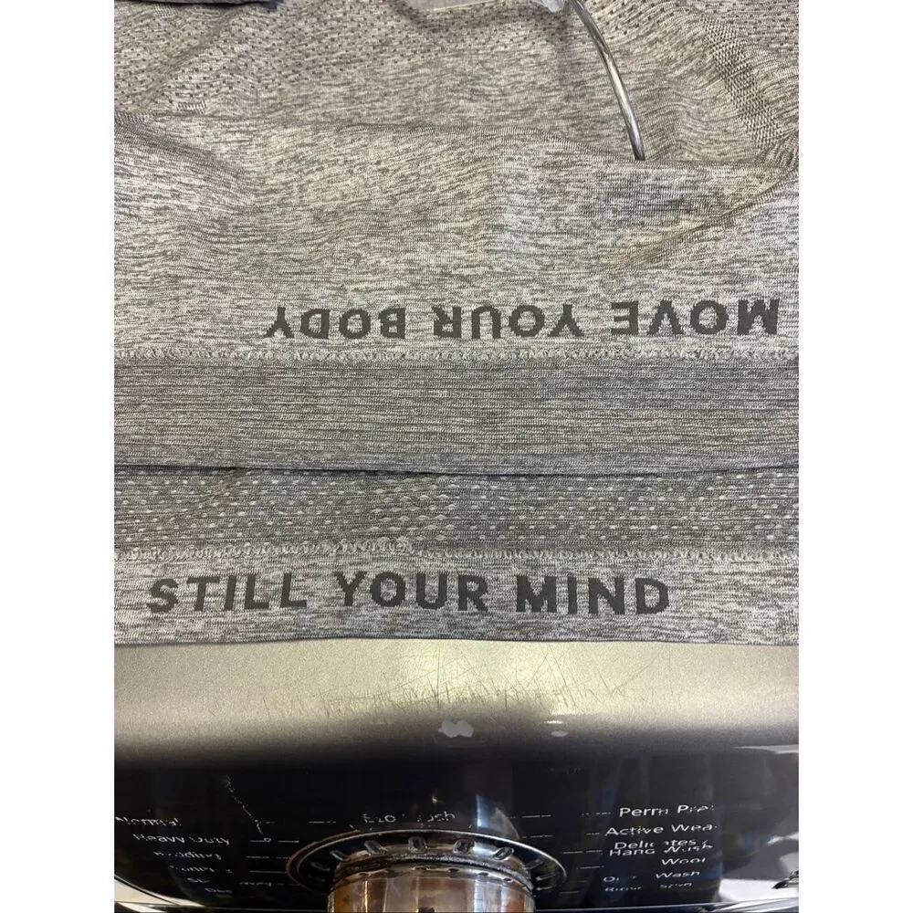 Lululemon Swiftly Tech Long Sleeve in Gray Size L
